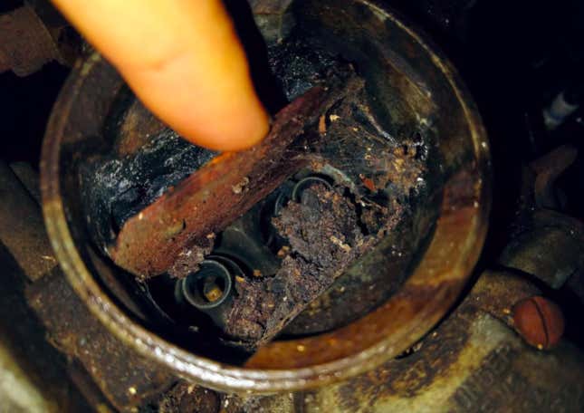 Image for article titled I Bought The World's Most Hopeless Jeep. Bringing It Back To Life Was A Miracle That Nearly Broke Me