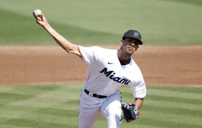 Marlins make it official, put RHP Eury Perez on active roster