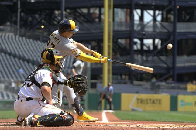 Willy Adames homers but Brewers sputter against Pirates, lose 5-4