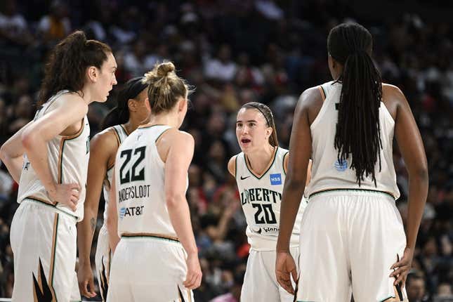 Aug 15, 2023; Las Vegas, Nevada, USA; New York Liberty guard Sabrina Ionescu (20) speaks to teammates during a timeout against the Las Vegas Aces during the fourth quarter at Michelob Ultra Arena.