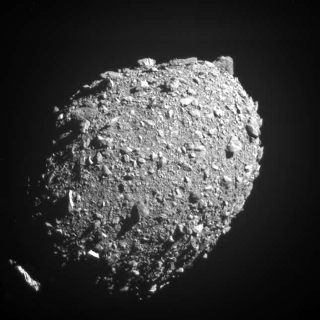 Image for article titled The Most Intriguing Images of DART’s Fatal Encounter With an Asteroid