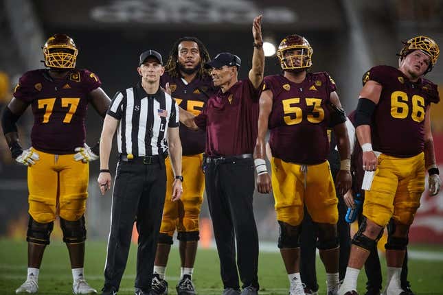 Sep 17, 2022; Tempe, Arizona, USA; Arizona State Sun Devils head coach Herm Edwards argues with a referee after challenging a fumble at Sun Devil Stadium in Tempe.

Football Asu Fb
