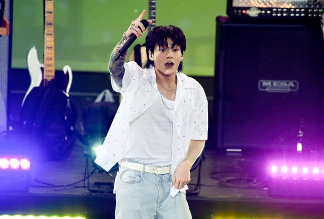 FILE - South Korean singer Jung Kook from the K-pop band BTS performs solo on ABC&#39;s &quot;Good Morning America&quot; at Rumsey Playfield/SummerStage on July 14, 2023, in New York. Jung Kook will join the Global Citizen Festival lineup, making one of his first live solo appearances at the Sept. 23 benefit concert in New York’s Central Park. (Photo by Evan Agostini/Invision/AP)
