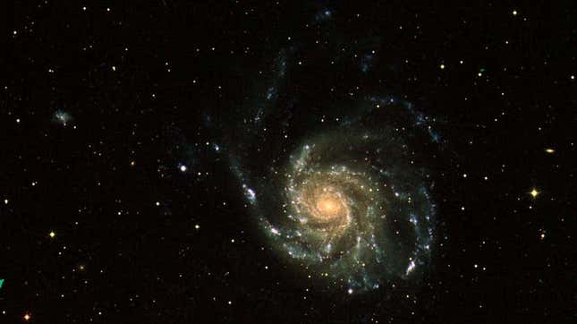 La materia oscura podría simplemente impregnar todo el universo, incluso aquí en la galaxia M101.