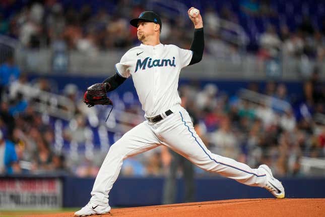 Aug 2, 2023; Miami, Florida, USA; Miami Marlins starting pitcher Braxton Garrett (29) throws a pitch against the Philadelphia Phillies during the first inning at loanDepot Park.