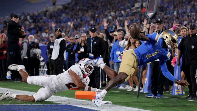 Image for article titled First-look CFP rankings: Rocky Top on top while Big Blue is singing the blues