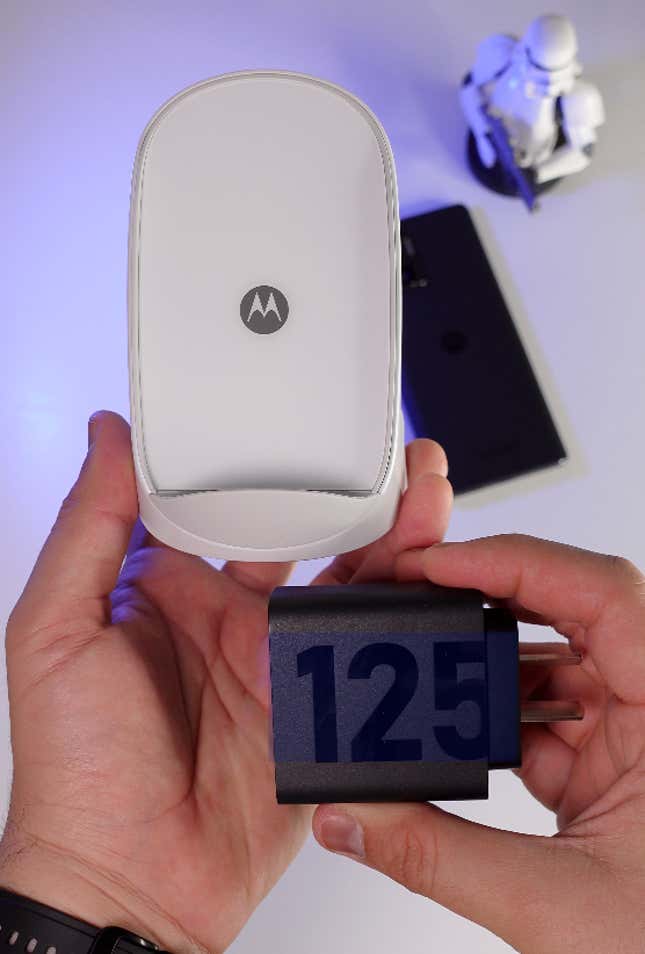 Análisis del Moto Edge 30 Ultra y su carga rápida de batería