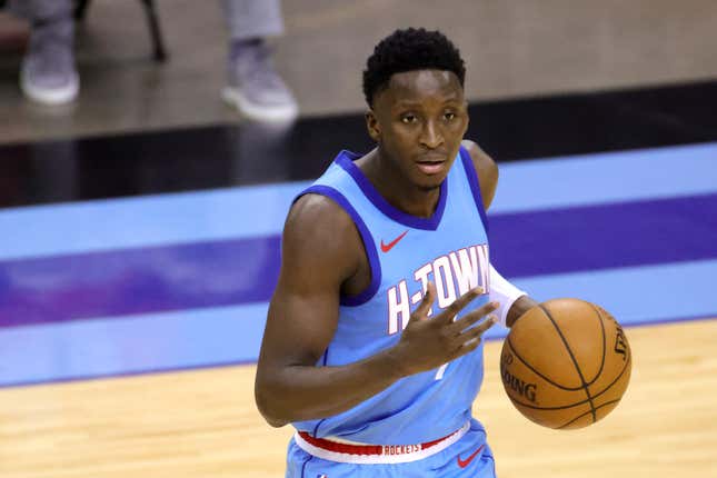 Houston will wind up with an overpaid Olynyk or ... nothing ... for Oladipo.
