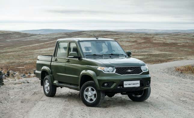 Image for article titled That Cheap Russian UAZ Off-Roader Might Come To America