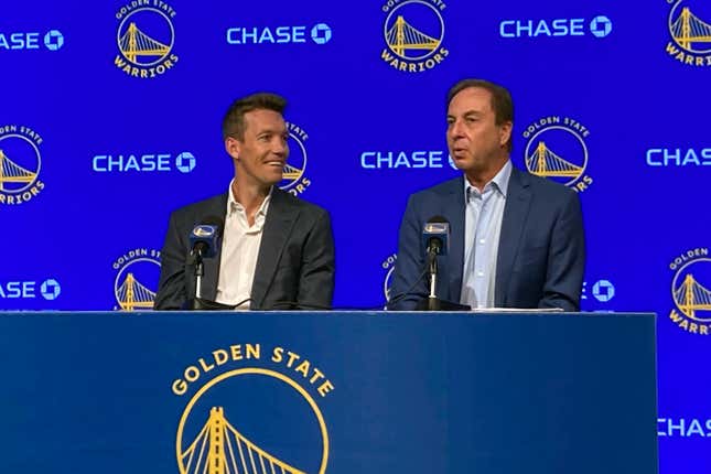 New Golden State Warriors GM Mike Dunleavy Jr. and majority owner Joe Lacob speak during an introductory press conference