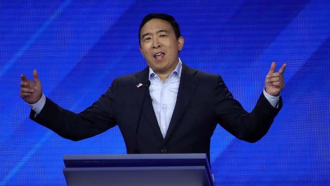 Image for article titled Andrew Yang&#39;s Starting a Web3 Lobbying Firm to Remind You He&#39;s Still Here