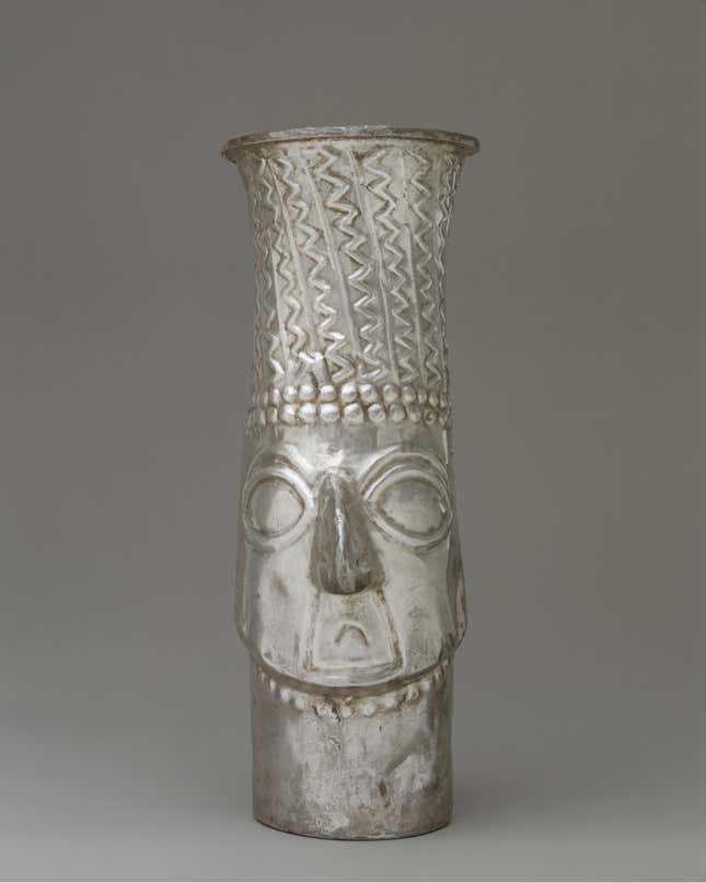 Inca face beaker