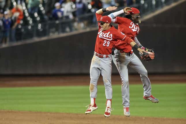 Tigers 3, Reds 2: Fielder makes Reds pay