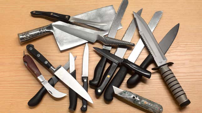 collection of kitchen knives
