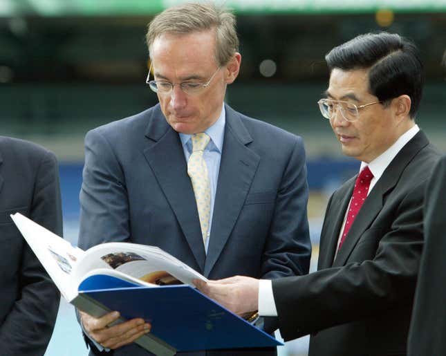 Australia’s foreign minister Bob Carr, pictured with Chinese leader Hu Jintao, claims his country’s economy is not overly dependent on China.