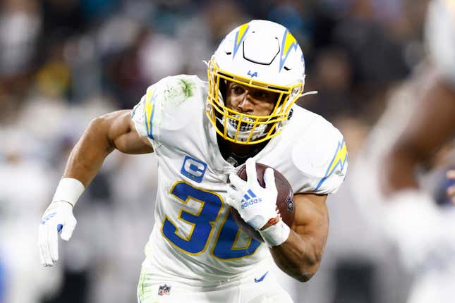 Los Angeles Chargers inexplicably let Austin Ekeler seek a trade