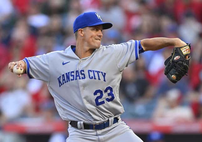 Royals looking for strong start by Zack Greinke against Brewers