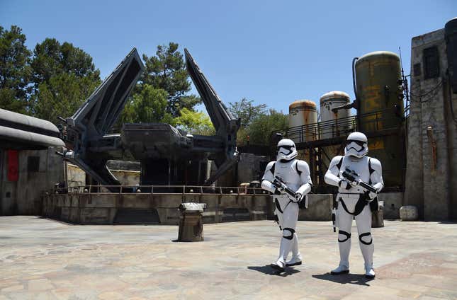 Image for article titled Photos: Inside Disney’s new Star Wars theme park