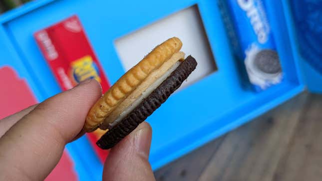 Image for article titled The Ritz x Oreo Mashup Suffers From One Fatal Flaw