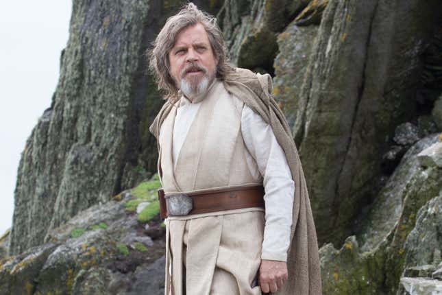 Mark Hamill como Luke Skywalker en The Last Jedi. Hamill dice que su tiempo como Luke ya terminó