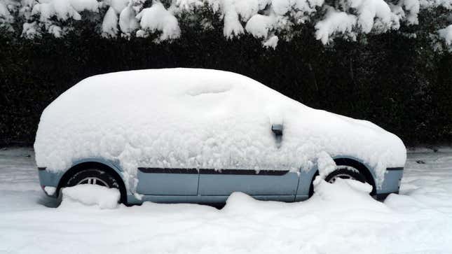 Image for article titled Why You Shouldn&#39;t Warm Up Your Car For Longer Than a Minute