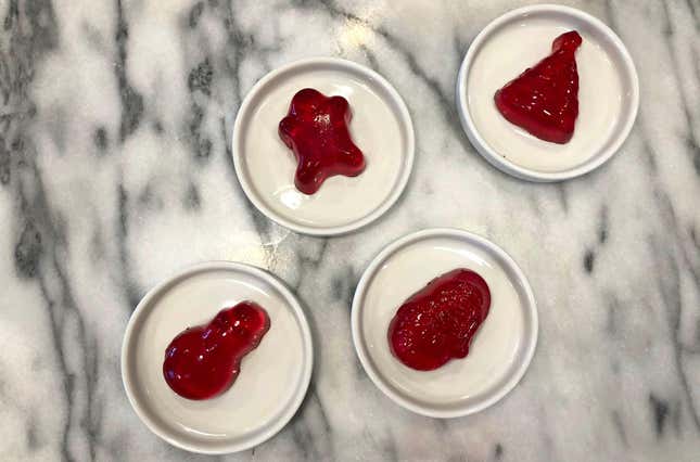 Image for article titled Holiday Jell-O shots: a definitive guide