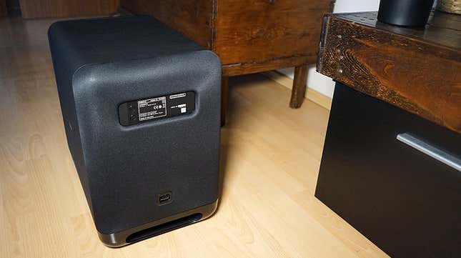 El Subwoofer Sony SA-SW5 de 300W