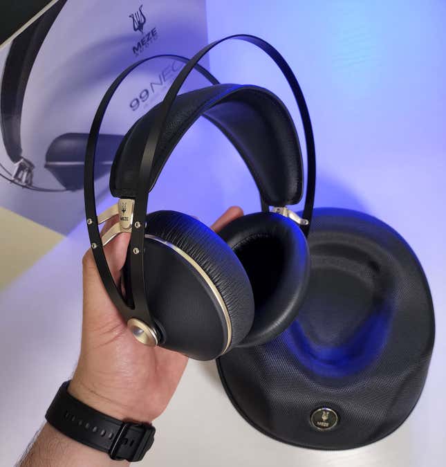 Imagen para el artículo titulado Análisis de los Meze 99 Neo: unos auriculares Hi-Fi cerrados con un gran sonido y versatilidad