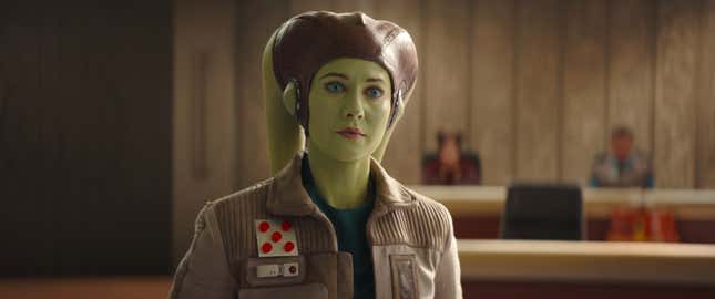 Hera Syndulla stands in front of senators on Coruscant.
