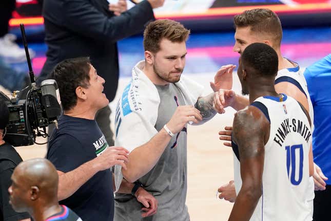 Image for article titled Luka Dončić got Banksy’d — and Mark Cuban got pissed