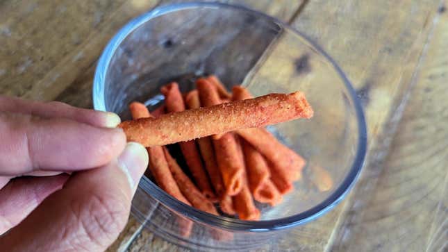 Image for article titled Dragon Sweet Chili Takis Have Snacking Down to a Science