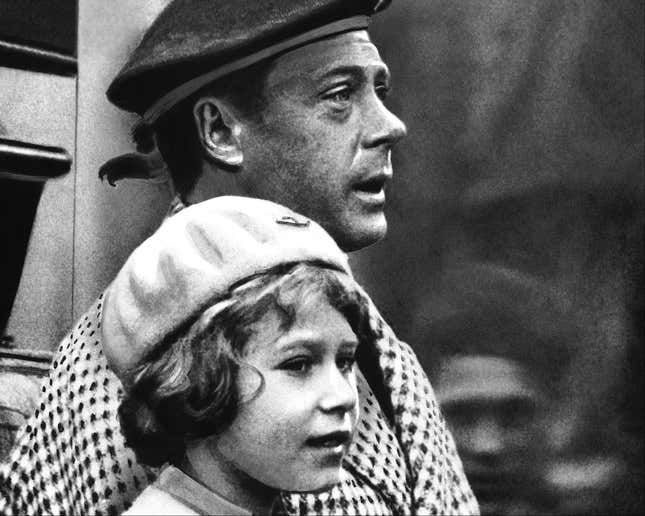 Image for article titled Queen Elizabeth II at 92: These photos document the making of modern history