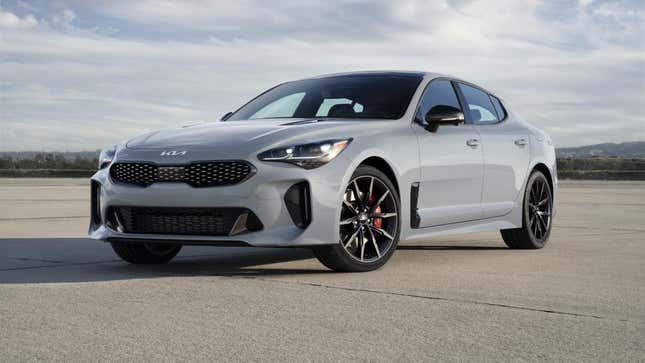 Image for article titled 2022 Kia Stinger Scorpion Edition Looks Different Than The Regular Stinger And That&#39;s It
