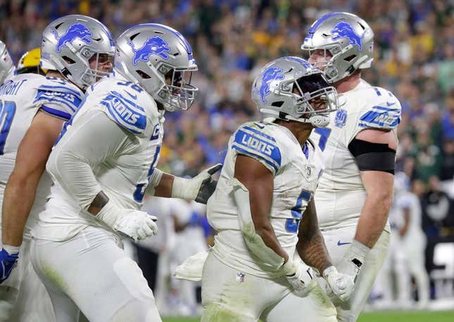 How to Watch Lions at Packers on Thursday, September 28, 2023