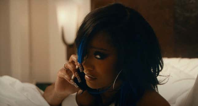 Image for article titled Keke Palmer Reminds Us Why She&#39;s the Internet&#39;s Favorite in Usher&#39;s New &#39;Boyfriend&#39; Music Video