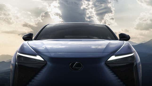 Lexus y Toyota están desarrollando el primer coche eléctrico con caja de cambios manual virtual