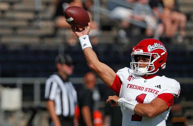 Fresno State Bulldogs quarterback Mikey Keene (1) throws the ball ahead of the NCAA football game against the Purdue Boilermakers, Saturday, Sept. 2, 2023, at Ross-Ade Stadium in West Lafayette, Ind. Fresno State Bulldogs won 39-35.