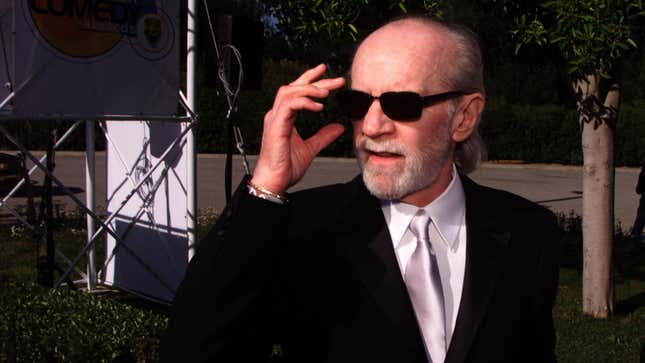 George Carlin, frankly, looking fresh as hell 