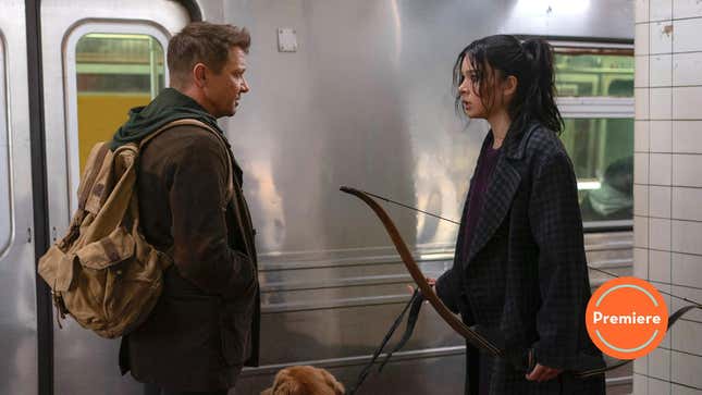 Image for article titled Hawkeye’s premiere is a Christmas treat