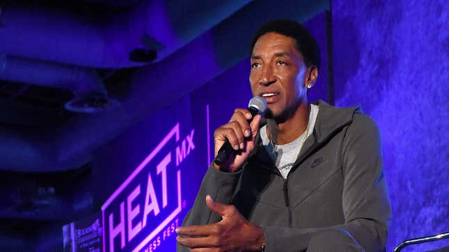Image for article titled Scottie Pippen Boasts He Would’ve Given Much Better Performance Than Jordan In ‘Space Jam’