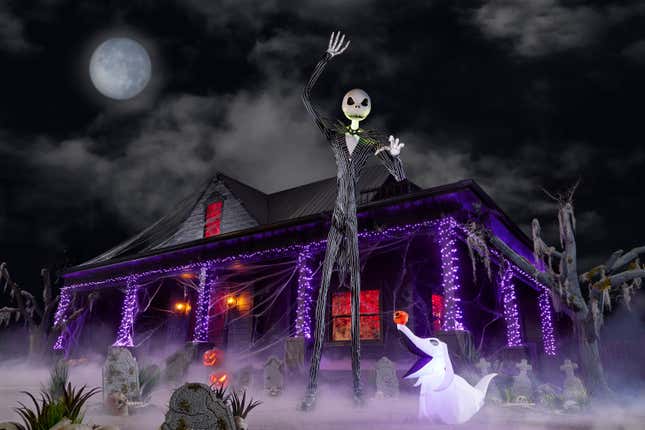 Image for article titled Home Depot Halloween Is Here, Complete With a Colossal Jack Skellington