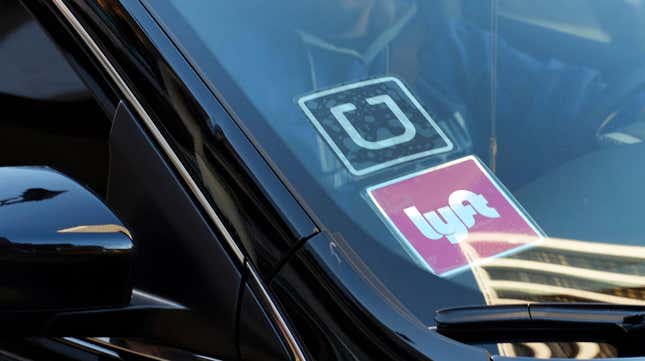 Image for article titled Rideshare Drivers Could Make as Little as $4.82 Per Hour if Uber Gets Its Labor Law in Massachusetts, Study Finds