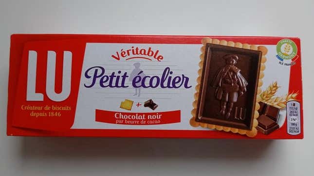 Petit ecolier cookies with chocolate