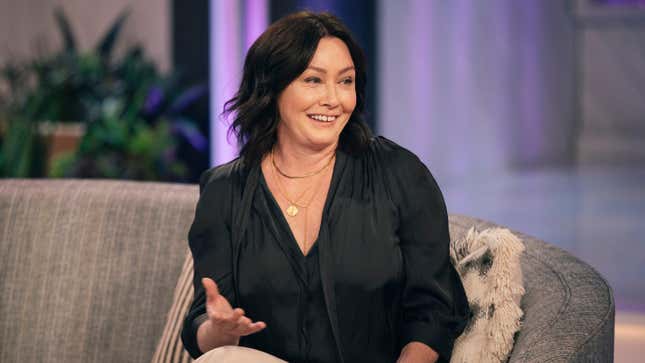 Image for article titled Shannen Doherty&#39;s Breast Cancer Has Spread to Her Brain: &#39;My Fear Is Obvious&#39;