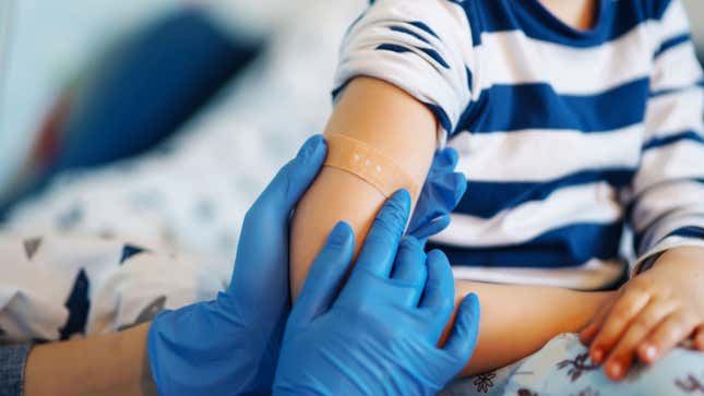 Image for article titled How to Find a COVID Vaccine for Your Young Child