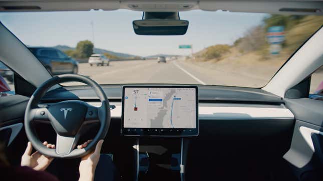 Imagen para el artículo titulado El MIT señala el problema de seguridad más evidente del Autopilot de Tesla (y no te va a gustar)
