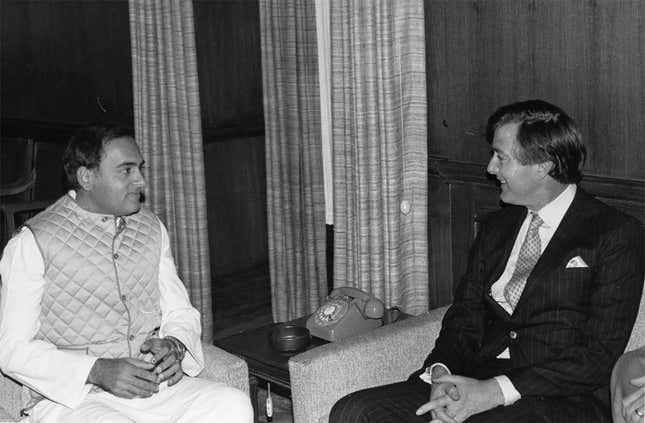 Former Indian prime minister Rajiv Gandhi (left) with Pressler.