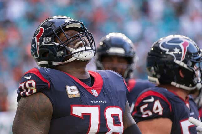 Texans LT Laremy Tunsil (knee) out for third straight game