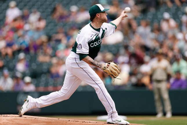 Rockies' Freeland leaves game against Nationals with injury