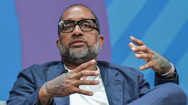 Image for article titled Is Kenya Barris Bringing Back BlackAF? And If So, Why?